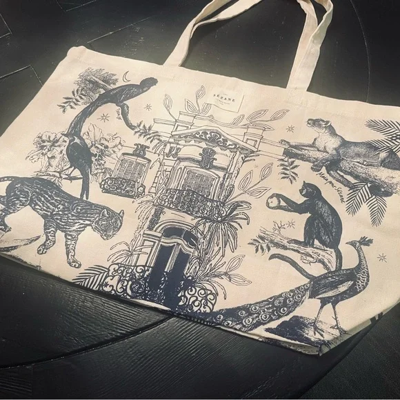 NEW Sézane exotic print tote in black - Picture 1 of 5